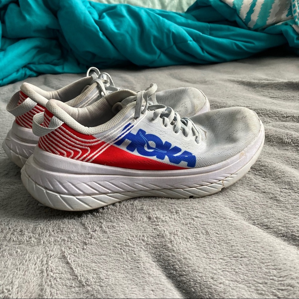 Hoka Carbon X size 8